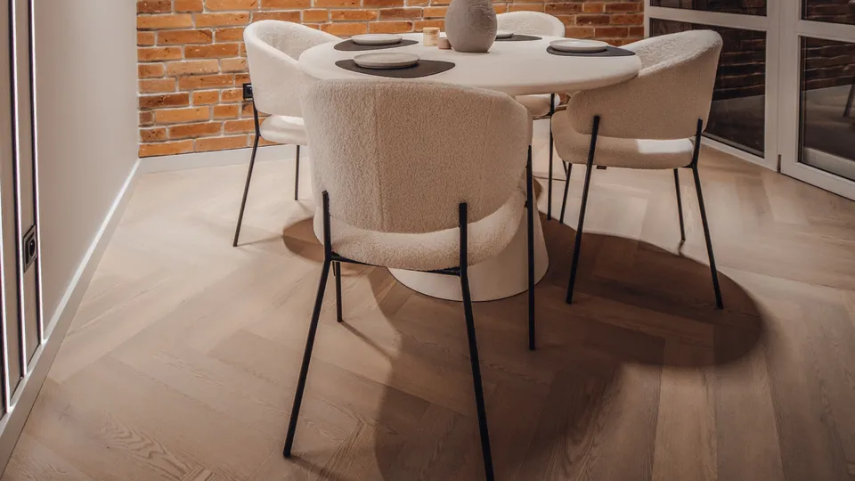 Klasy ścieralności paneli winylowych – jak je czytać i co oznaczają?